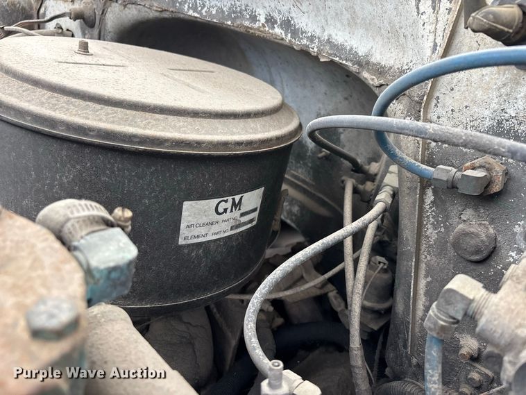 image for item ER3419 1988 GMC C7 digger derrick truck
