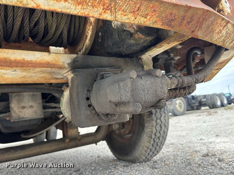 image for item ER3419 1988 GMC C7 digger derrick truck