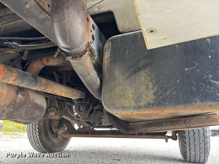 image for item ER3419 1988 GMC C7 digger derrick truck