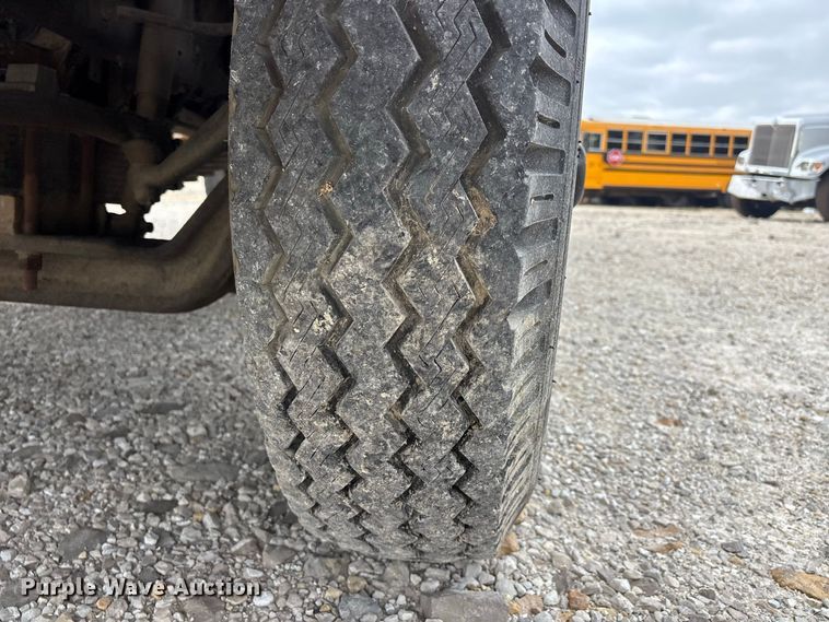 image for item ER3419 1988 GMC C7 digger derrick truck
