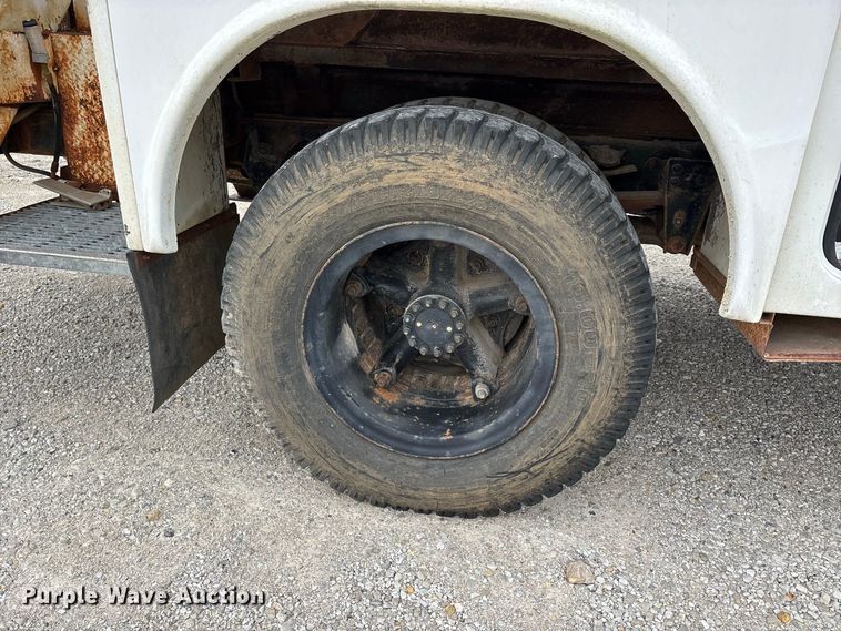 image for item ER3419 1988 GMC C7 digger derrick truck