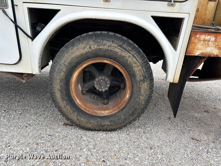 image for item ER3419 1988 GMC C7 digger derrick truck