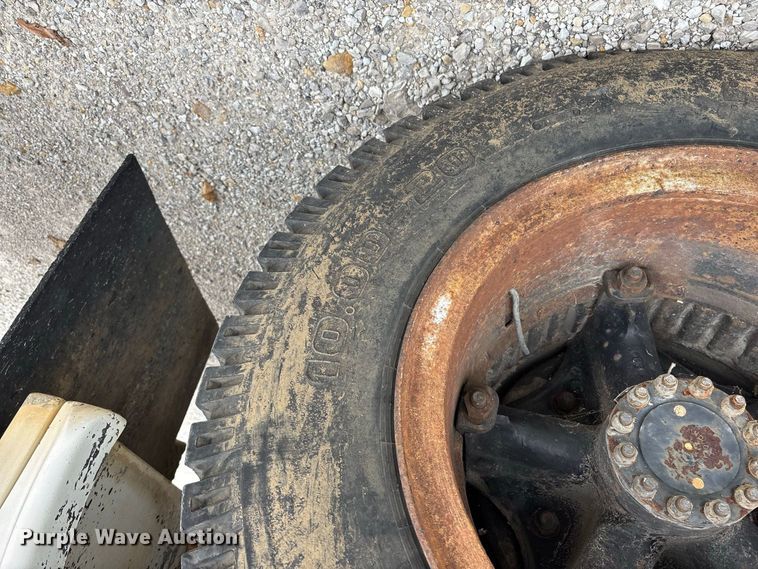 image for item ER3419 1988 GMC C7 digger derrick truck