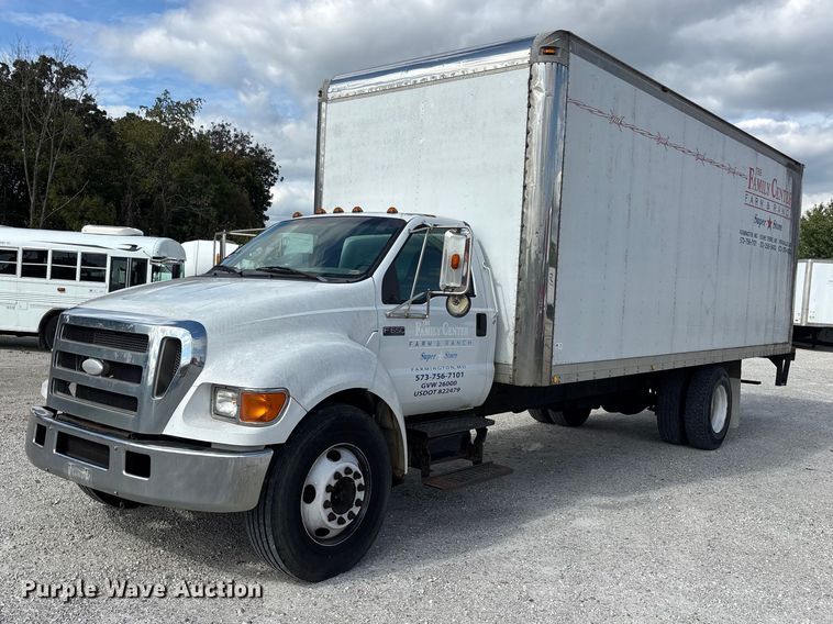 image for item ER3420 2007 Ford F650 box truck