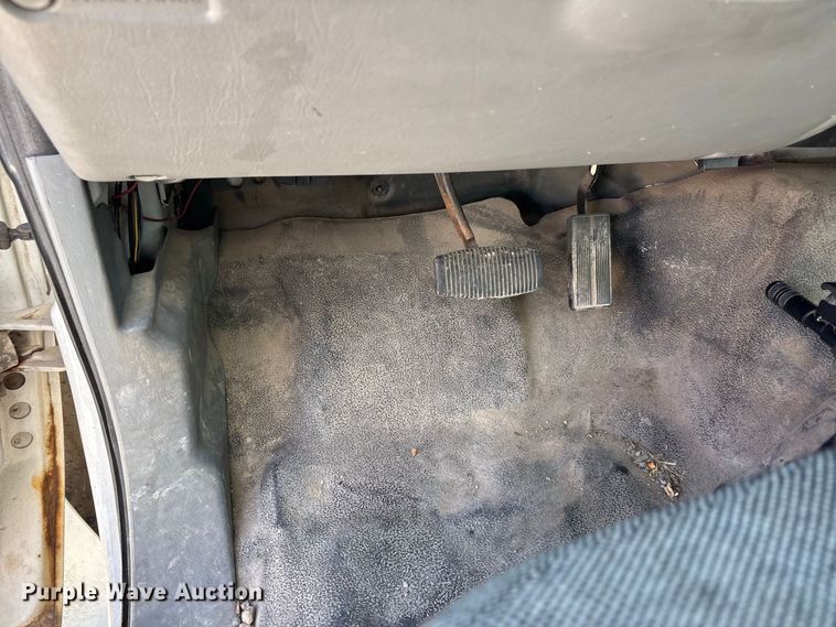 image for item ER3420 2007 Ford F650 box truck