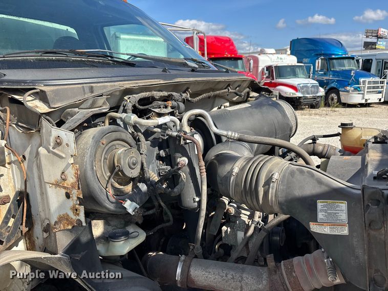 image for item ER3420 2007 Ford F650 box truck