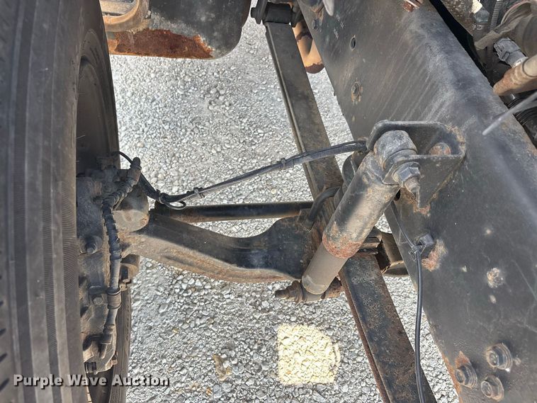 image for item ER3420 2007 Ford F650 box truck