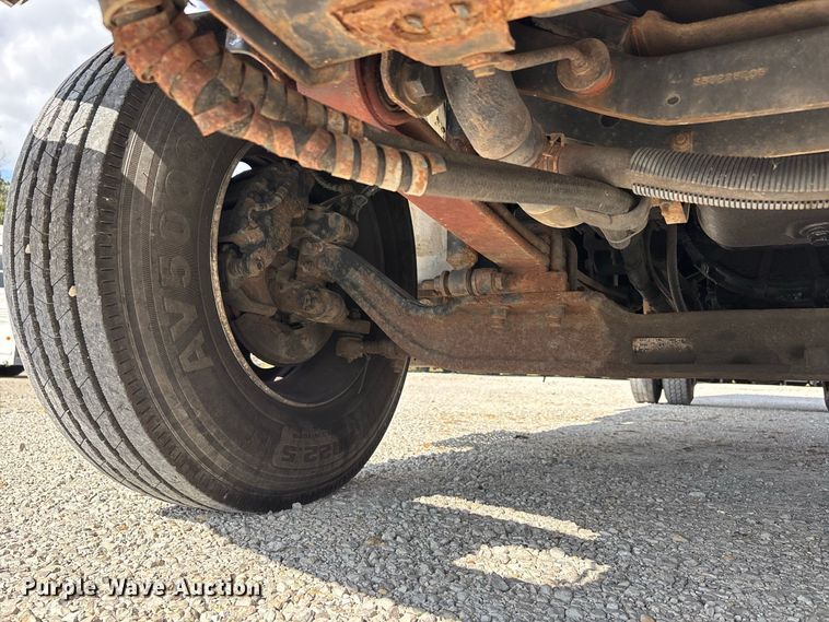image for item ER3420 2007 Ford F650 box truck
