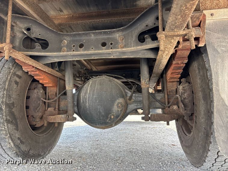 image for item ER3420 2007 Ford F650 box truck