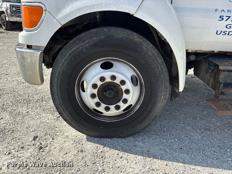 image for item ER3420 2007 Ford F650 box truck