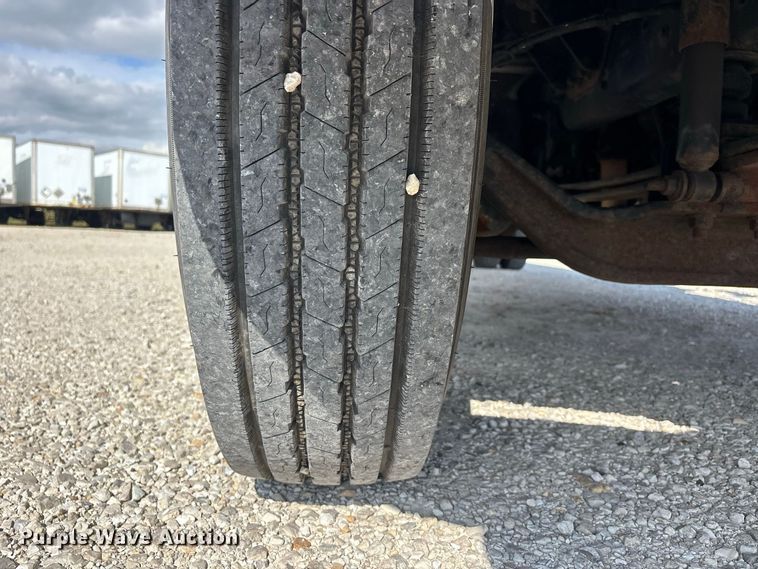 image for item ER3420 2007 Ford F650 box truck