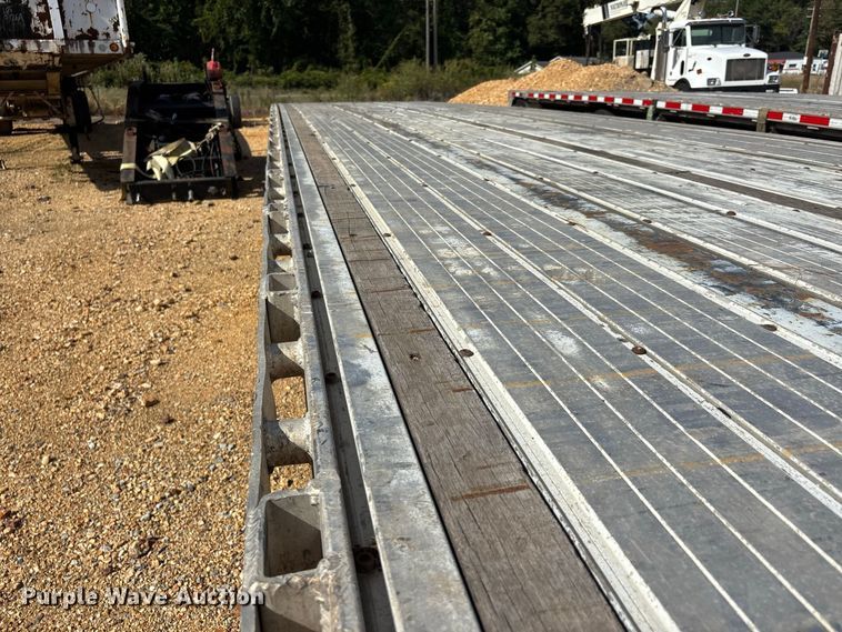 image for item ER3439 2019 Trail King TK80ACS-34 flatbed trailer