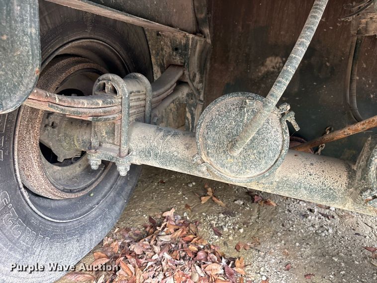 image for item ES8214 Gas buster frac tank trailer