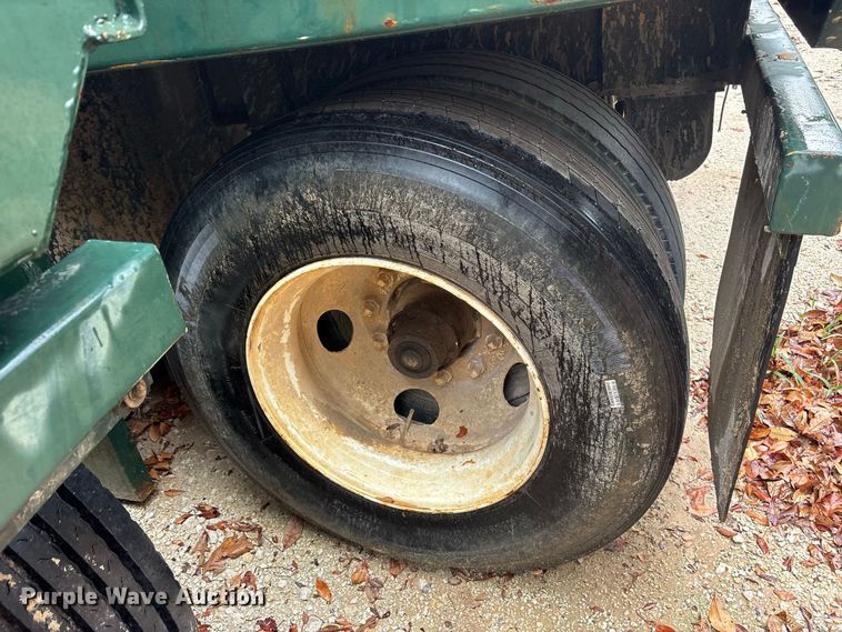 image for item ES8214 Gas buster frac tank trailer