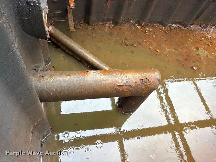 image for item ES8215 Gas buster frac tank trailer