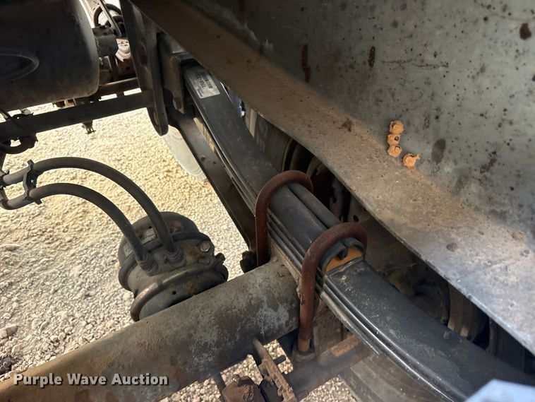 image for item ET0411 1999 Polar Tank fuel trailer