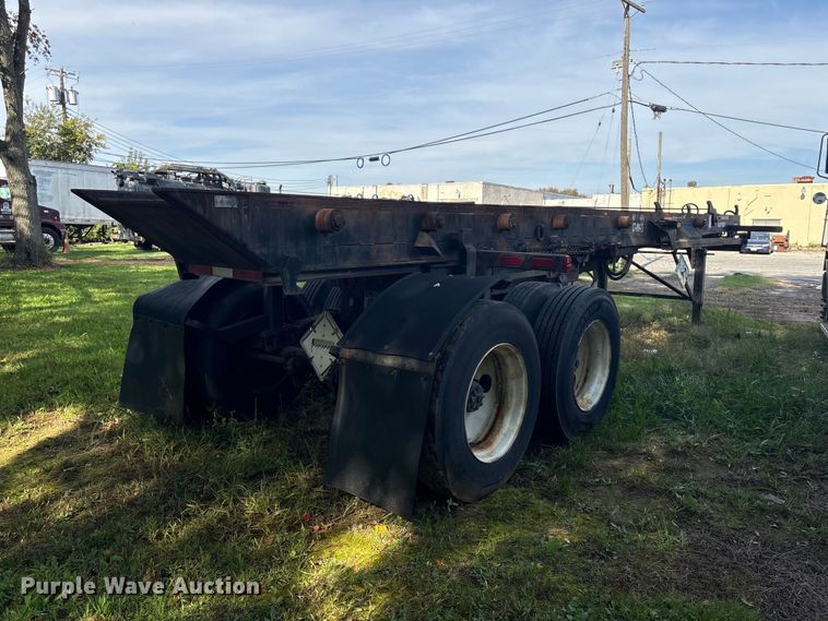 image for item ET8686 2006 Clement R0T3645BR roll-off container trailer