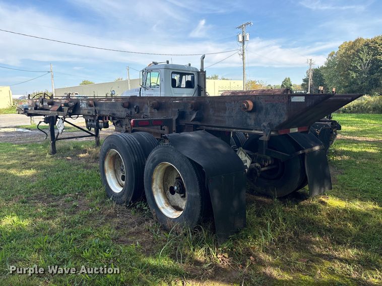 image for item ET8686 2006 Clement R0T3645BR roll-off container trailer