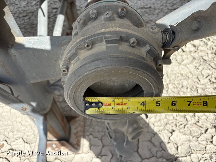 image for item EU0820 1992 Trailermaster fuel trailer