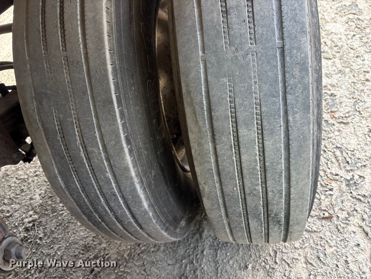 image for item EU0820 1992 Trailermaster fuel trailer