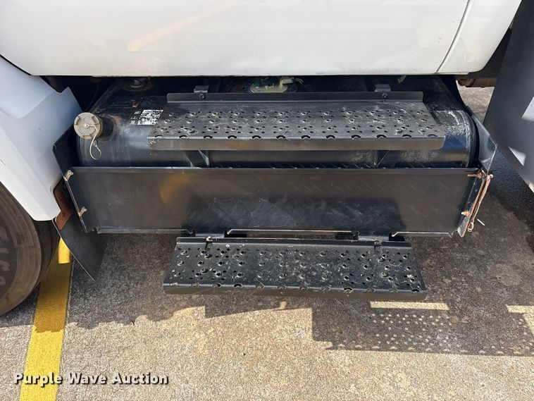 2017 Ford F750