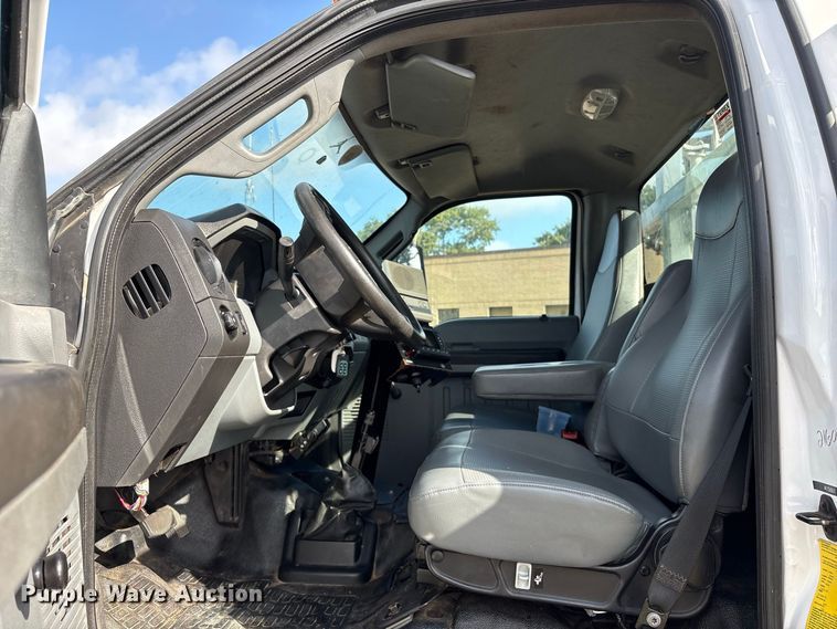 2017 Ford F750
