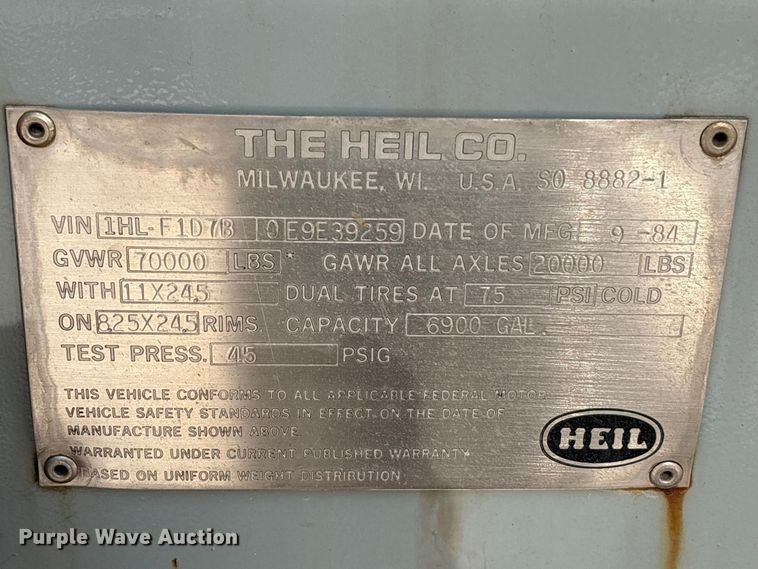 image for item EU0873 1984 Heil fuel trailer