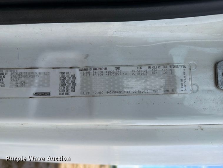 image for item EU0881 2016 Freightliner Cascadia 125 semi truck