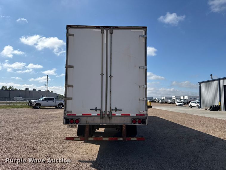 image for item EW4365 2006 Utility VS2DC dry van trailer
