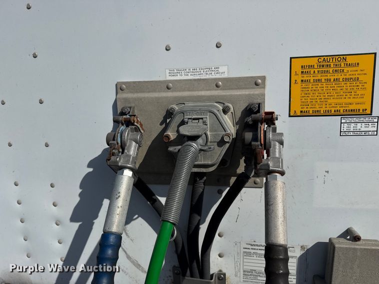 image for item EW4365 2006 Utility VS2DC dry van trailer