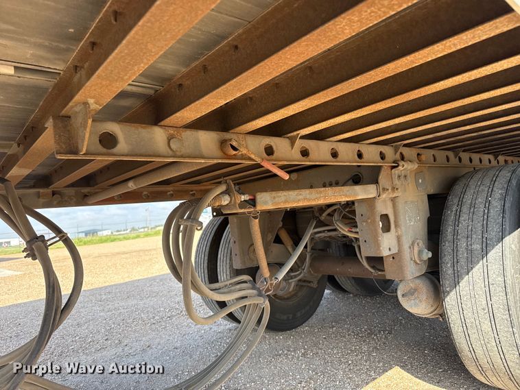 image for item EW4365 2006 Utility VS2DC dry van trailer