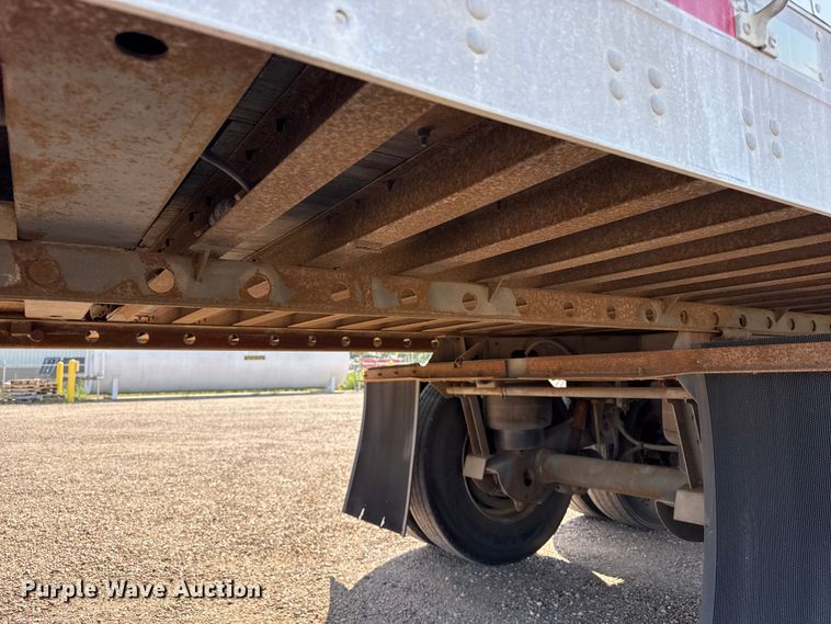image for item EW4365 2006 Utility VS2DC dry van trailer