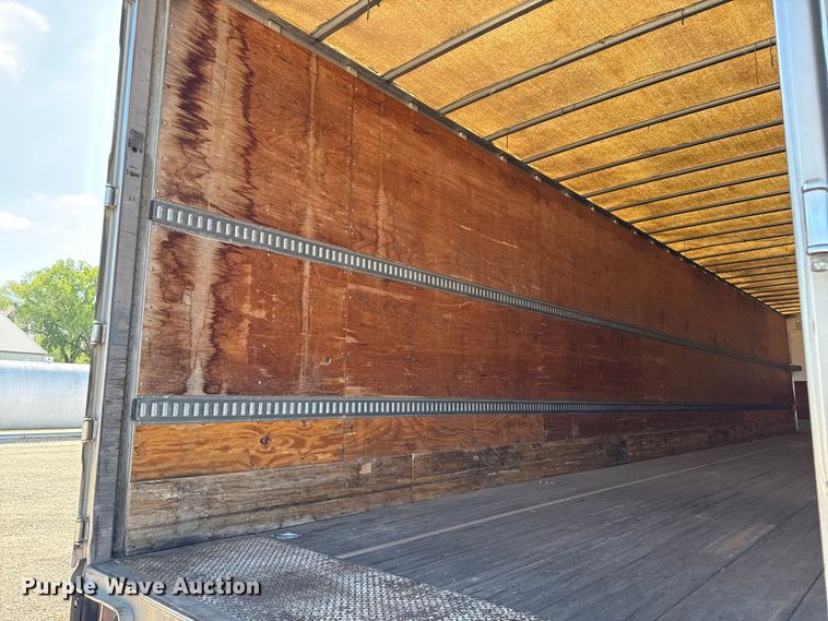 image for item EW4365 2006 Utility VS2DC dry van trailer