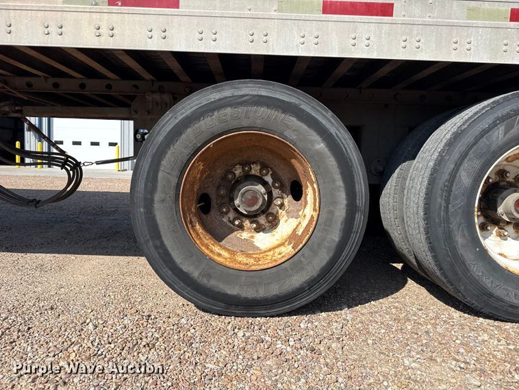 image for item EW4365 2006 Utility VS2DC dry van trailer