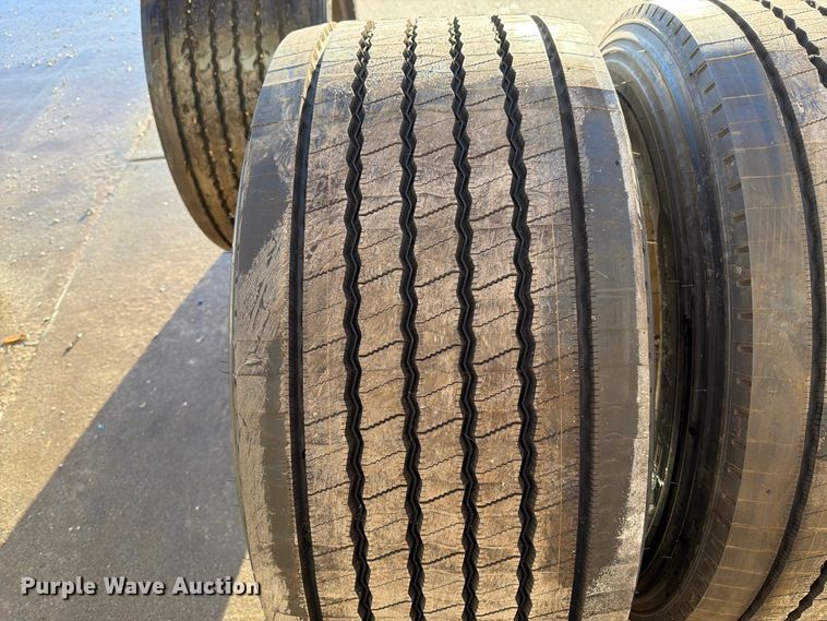 image for item EW5178 (3) Michelin 445/50R22.5 tires and wheels