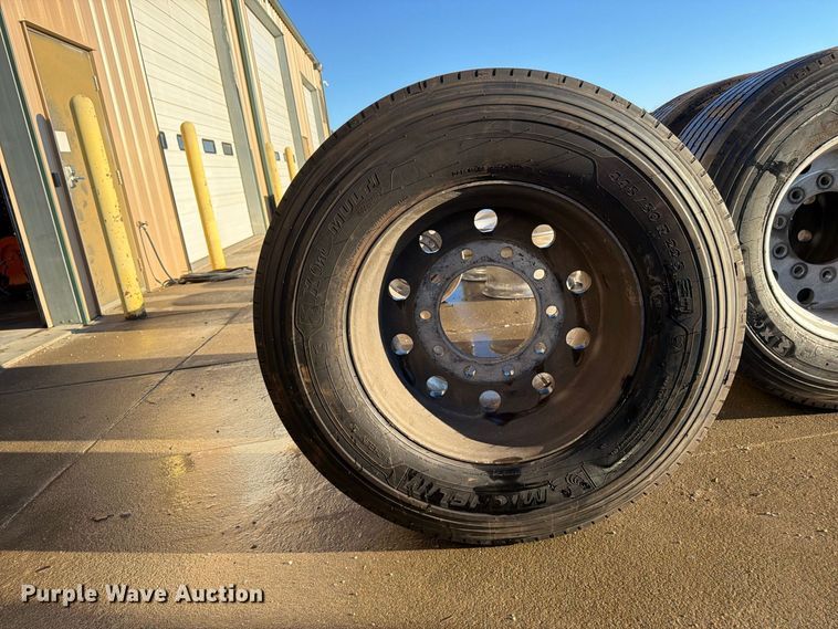 image for item EW5178 (3) Michelin 445/50R22.5 tires and wheels