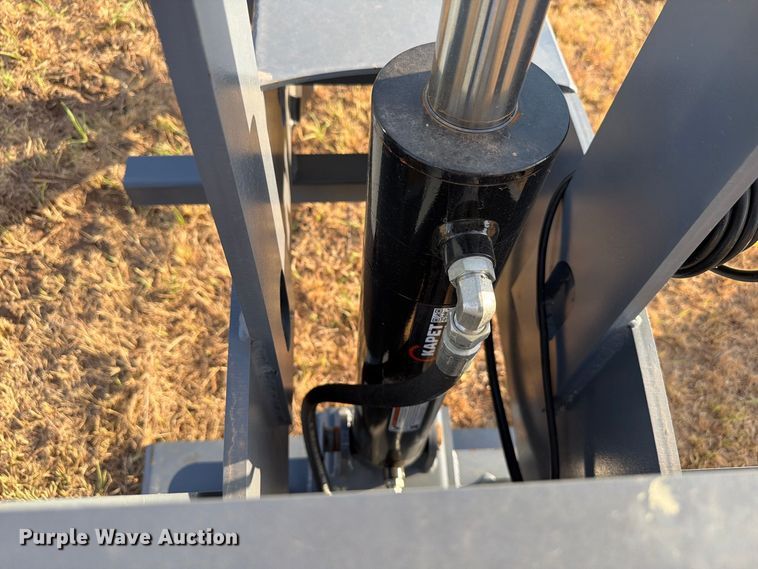 image for item EW8871 Taller De Soldadura fifth wheel wrecker