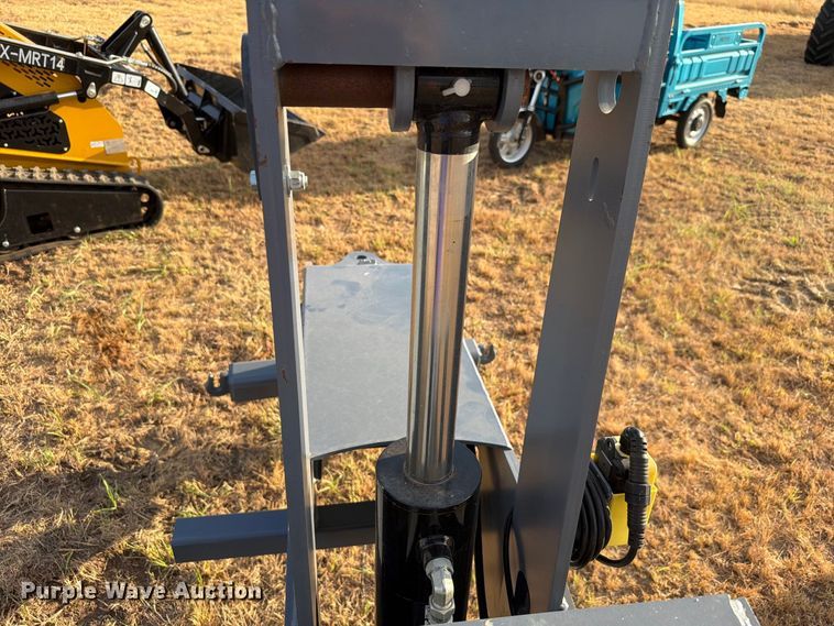 image for item EW8871 Taller De Soldadura fifth wheel wrecker