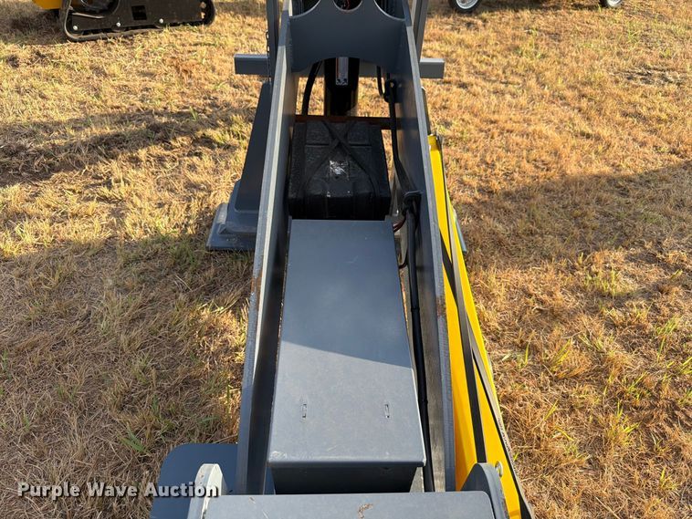 image for item EW8871 Taller De Soldadura fifth wheel wrecker