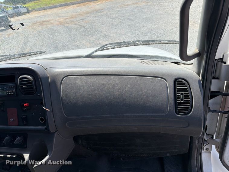 image for item EW8881 2007 Freightliner M2 flatbed truck