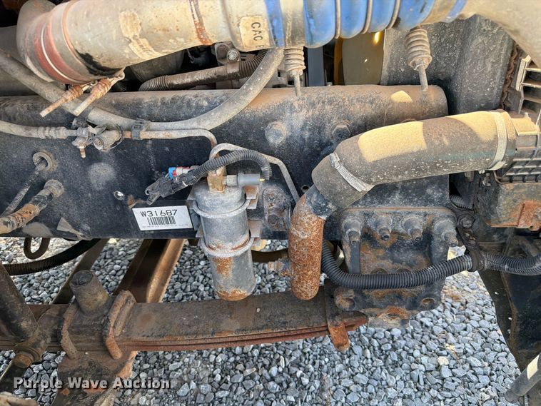 image for item EW8881 2007 Freightliner M2 flatbed truck
