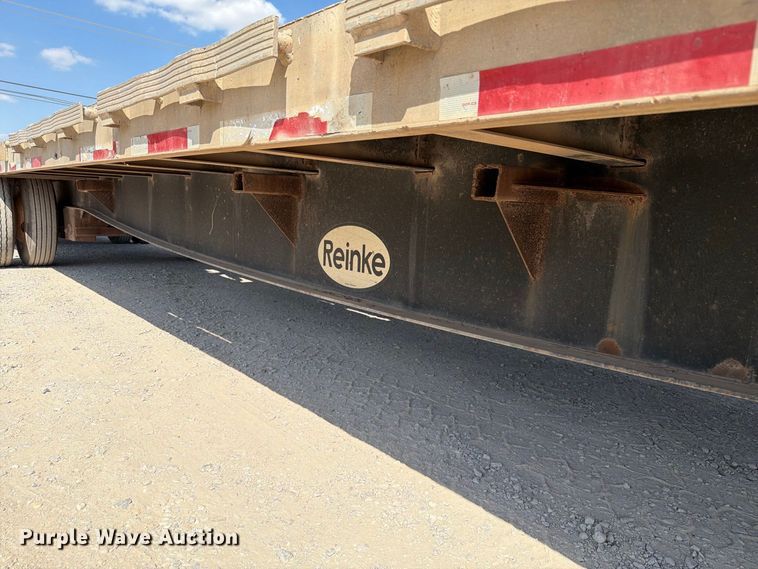 image for item EW8929 1999 Reinke drop deck trailer