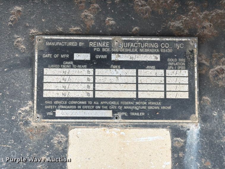 image for item EW8929 1999 Reinke drop deck trailer