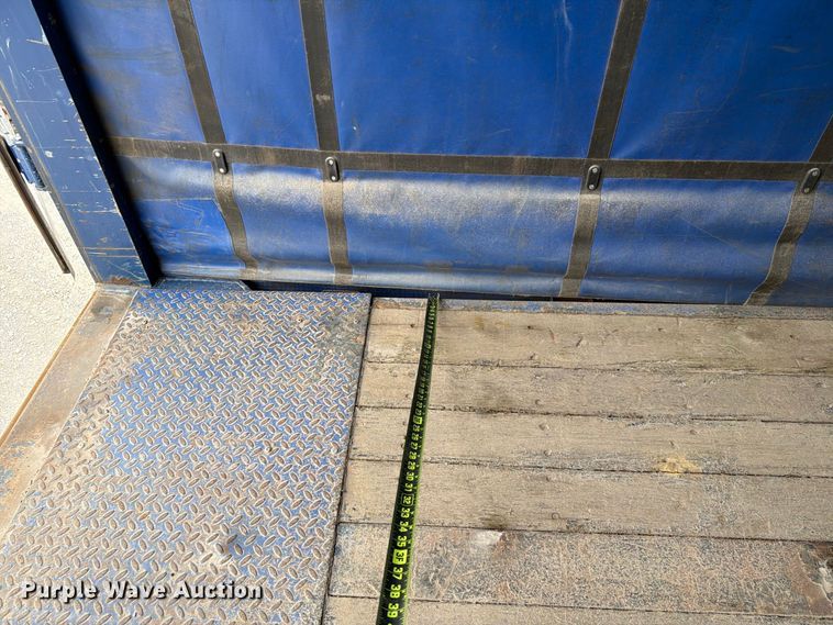 image for item EW8930 2007 Nu Van NV-48102 side curtain trailer