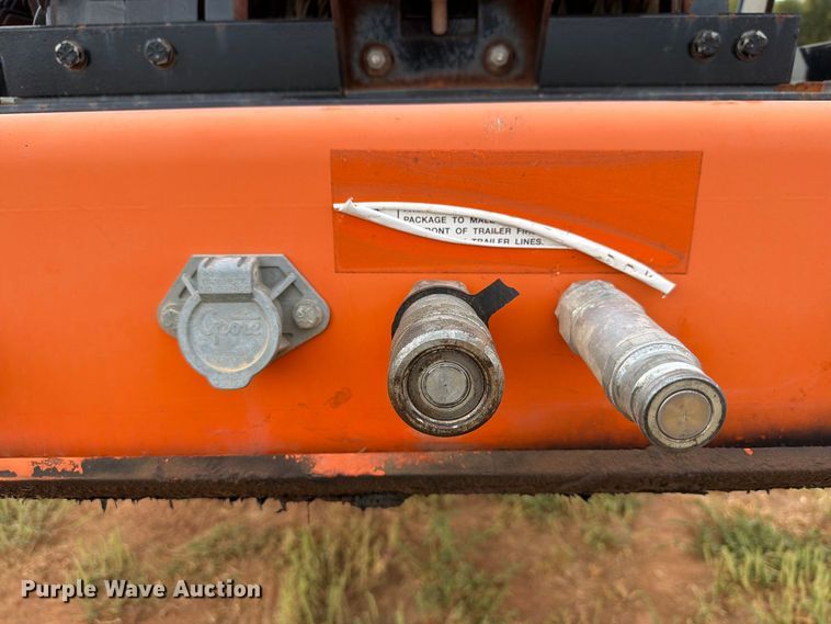 image for item EW8966 2020 Landoll 930E drop deck hydraulic tail equipment trailer