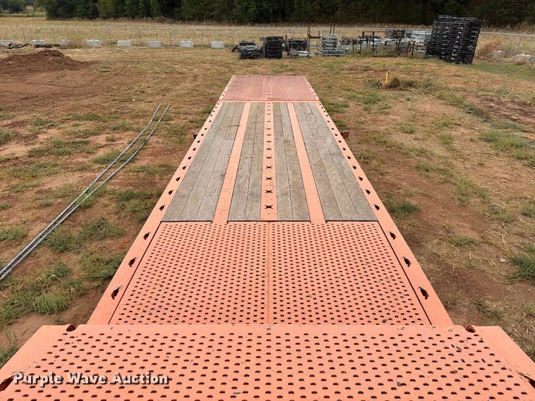 image for item EW8966 2020 Landoll 930E drop deck hydraulic tail equipment trailer