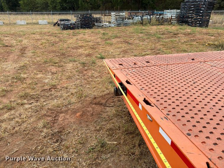 image for item EW8966 2020 Landoll 930E drop deck hydraulic tail equipment trailer