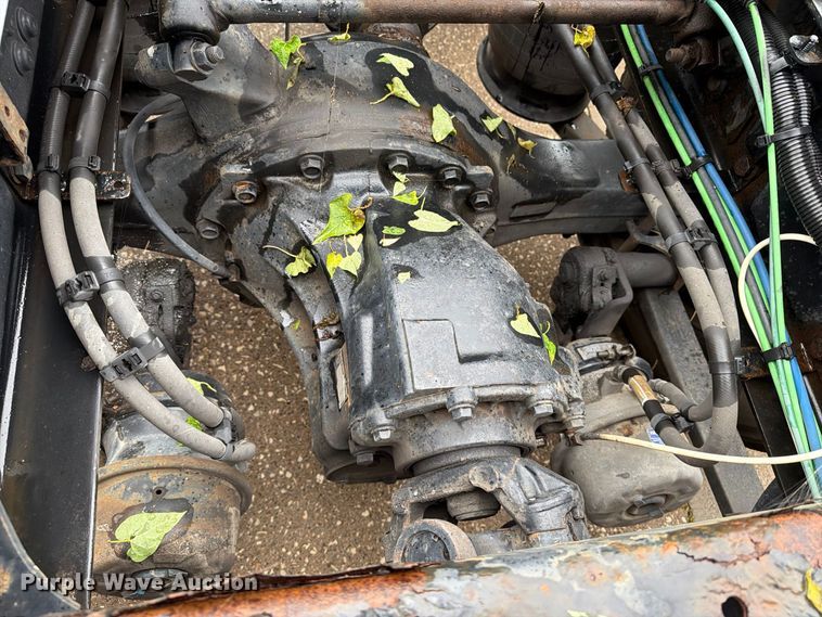 image for item EX1023 2016 Freightliner Cascadia semi truck