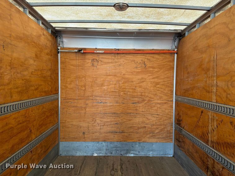 image for item EX1042 2012 Kenworth T8 Series box truck
