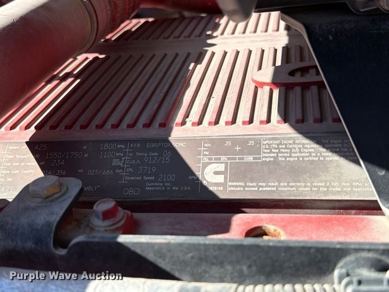 image for item EX1042 2012 Kenworth T8 Series box truck